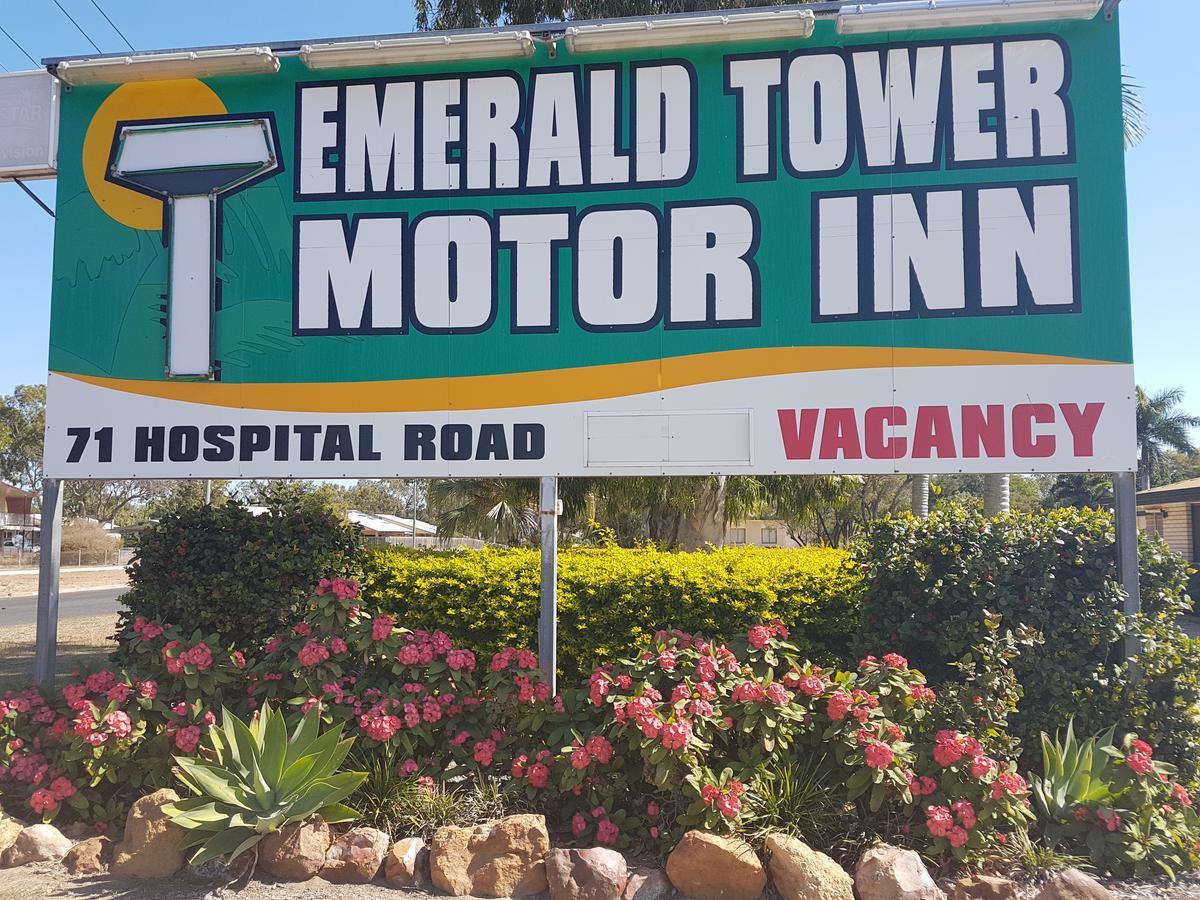 Emerald Tower Motor Inn Exteriér fotografie